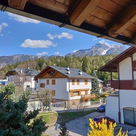 Appartamento Comodo E Curato Per Famiglie Pieve di Cadore Extérieur photo